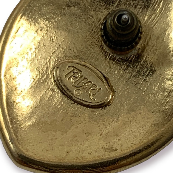 70's TRIFARI signed black and gold enamel geometric earrings - Picture 11 of 11